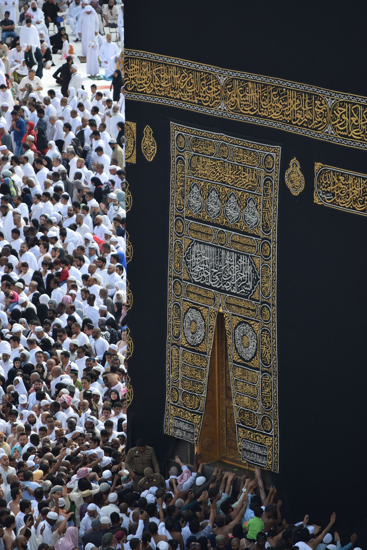 Technology and Islamic ethics: a framework for builders